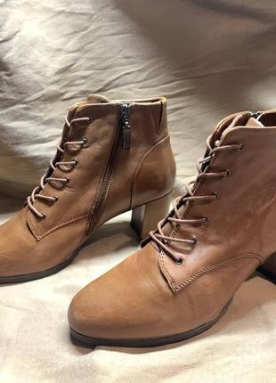 Ботильони коричневі gerry weber еко-шкіра весна-осінь ботинки на каблуку жіночі2 фото