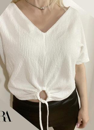 Mex28 zara біла коротка вільна блузка блуза з завязкою внизу спереду1 фото