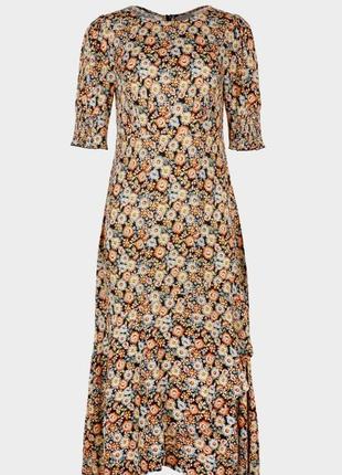 Красива сукня у квітковий принт від oliver bonas💙🧡