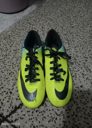 Бутси, спортивні кросівки nike для хлопчика 39 розмір