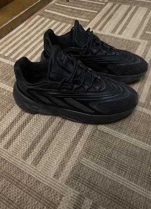 Кросівки adidas ozelia