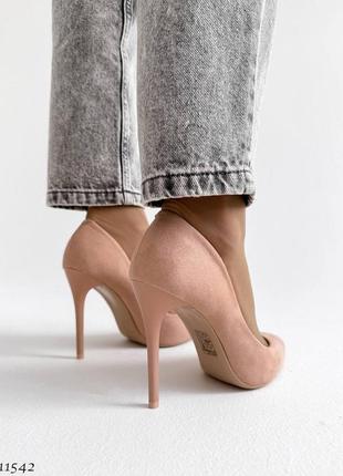 Туфлі на шпильці жіночі елегантні7 фото