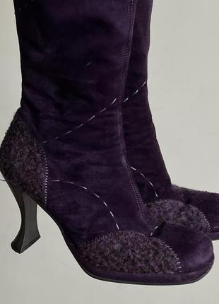 Вінтажні гранжеві фіолетові високі чоботи на підборах y2k