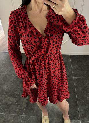 Платье guess