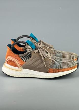 Фірмові кросівки adidas ultra boost 19