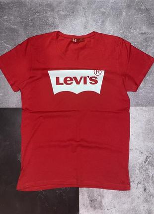 Чоловіча футболка levis