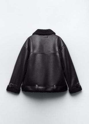 Чорна трендова базова куртка дублянка косуха8 фото
