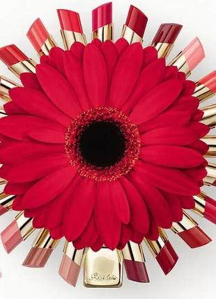 Помада для губ guerlain kisskiss shine bloom lipstick 809 — flower fever7 фото