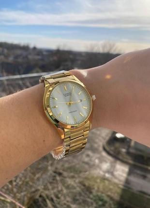 Золотые мужские наручные часы casio / касио4 фото