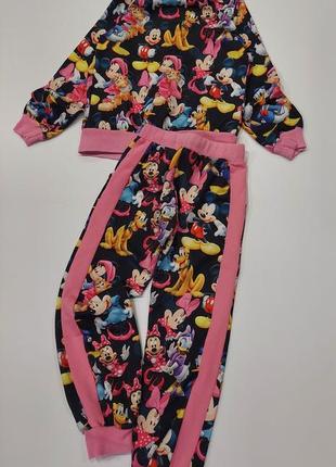 Яркий трикотажный костюм kids couture с минни и микки 5-6 лет
