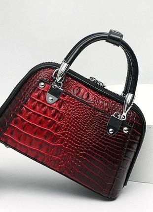 Модна жіноча міні сумочка через плече рептилія, сумочка клатч зміїна лакова, сумка-клатч крокодила червоний