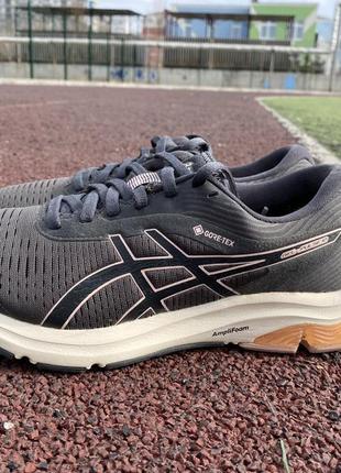 Оригинальные беговые кроссовки asics  gel-pulse gore-tex р39/25 см для бега тренировок ne salomon ecco2 фото