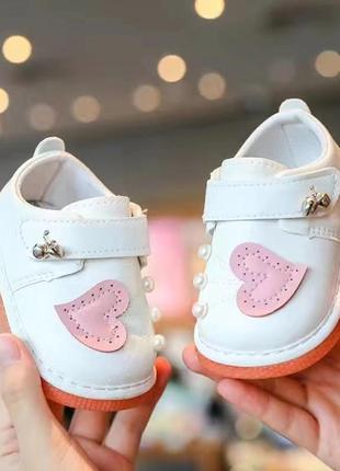 Дитячі туфлі для малюків1 фото