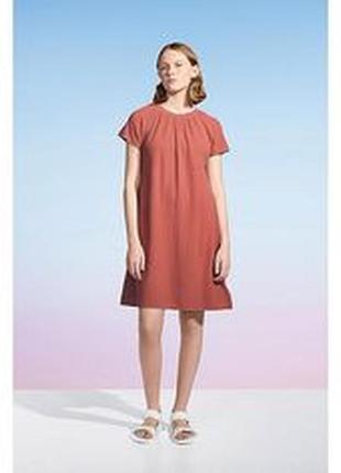 Uniqlo u  💯 % оригинал  фирменное хлопково-льняное платье из шикарной графированной ткани6 фото