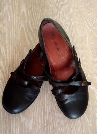 Шкіряні балетки mirabella.