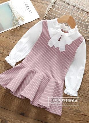 Сукня виготовлена з натуральних тканин: