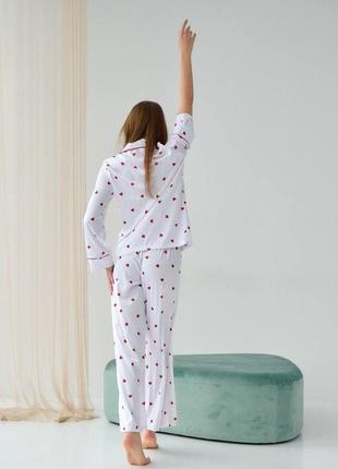 Жіноча біла піжама в сердечка з італійського шовку костюм стильний домашній трійка шорти сорочка та штани3 фото