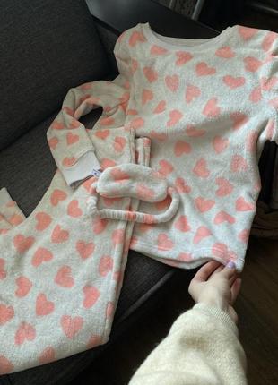 Тепла м‘якенька піжама з маскою для сну 🦩2 фото