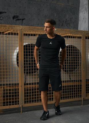 Комплект jordan черный футболка + шорты2 фото