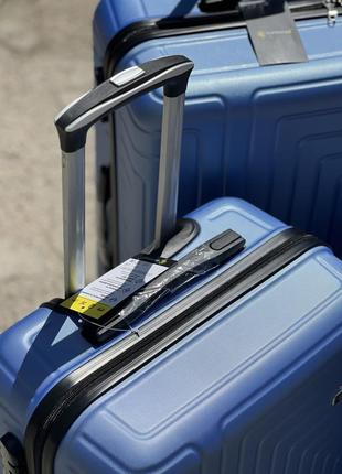 Ударопрочный пластиковый маленький чемодан дорожный s на колесах ручная кладь6 фото