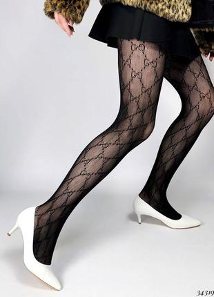 Трендові класичні туфлі човники на низьких підборах рюмочка з гострим носиком чорні білі червоні7 фото
