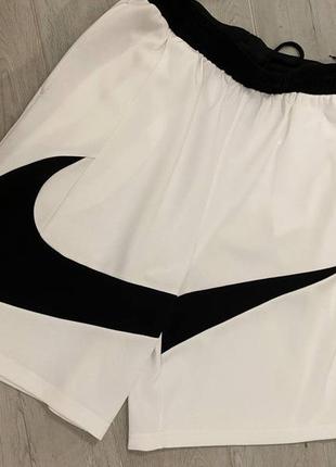 Nike big swoosh шорты3 фото