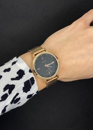 Женские классические наручные часы с металлическим браслетом skmei 1528rg розовое золото6 фото