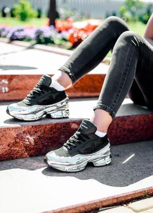 Женские кроссовки adidas raf simons ozweego core black silver metallic1 фото