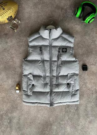 Мужская жилетка stone island жилет stone island жилетка stone island мужская брендовая жилетка stone island2 фото