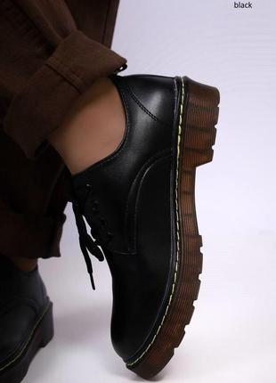 Туфли слипоны женские черные3 фото