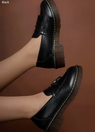 Туфли слипоны женские черные2 фото