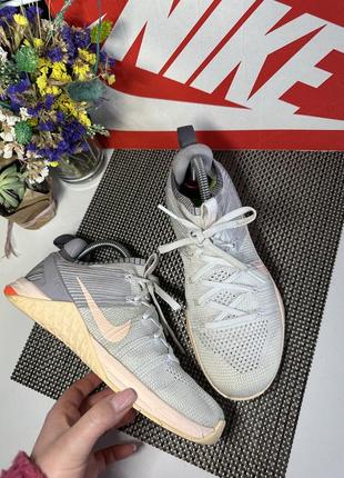 Кросівки nike metcon1 фото