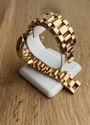 Жіночий годинник металевий skmei рожеве золото5 фото