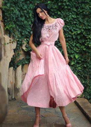 Льняна сукня з ручною вишивкою «рожева герань»