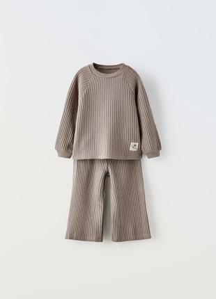 Новий костюм від zara, розмір 2/3 роки (98см)