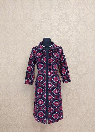 Жіночий велюровий халат на замку з карманами