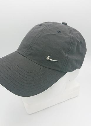 Сіра вінтажна кепка бейсболка nike