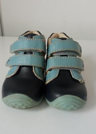 Демисезонные кожаные ботинки с супинатором, ботиночки для мальчика3 фото