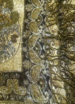 Ефектний крутий розкішний двосторонній золотистий чорний шарф шаль палантин з оберемося та бахромою