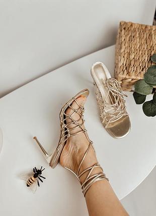 Босоніжки від prettylitlthing