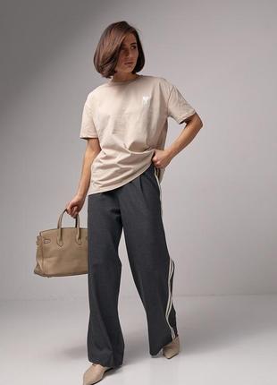 Женские брюки с лампасами на резинке - темно-серый цвет, s (есть размеры)3 фото