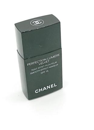 Тональний крем chanel perfection lumiere velvet smooth-effect makeup 22