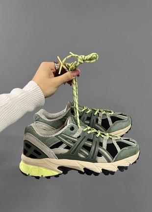 Кросівки zapatillas de running ASICS minimalistas talla 34.5 entre 60 y 100