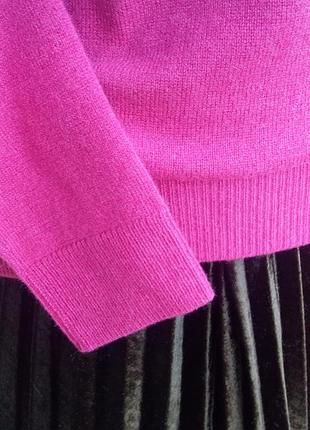 Яркий джемпер свитер лонгслив кофта кашемир малина классика v-оразный вырез6 фото