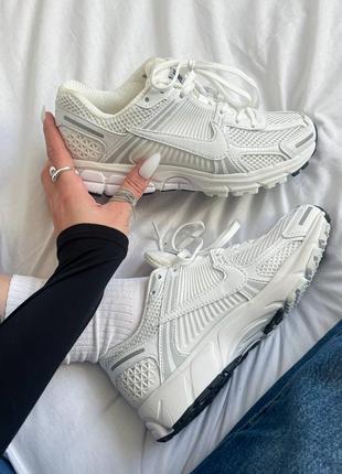 Кросівки nike zoom vomero 5 white