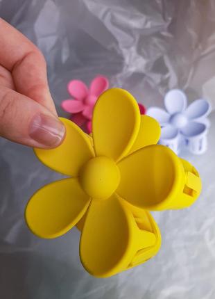 Крабики метелики квіточки аксесуари для волосся