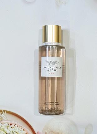 Парфумований спрей для тіла victoria's secret  coconut milk & rose