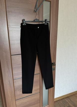 Стильные шерстяные классические чёрные брюки с карманами размер s-m
