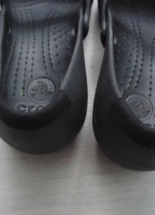 Фірмові туфлі, босоніжки crocs w55 фото