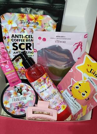 Подарунковий боксик з косметикою 🫶🏼